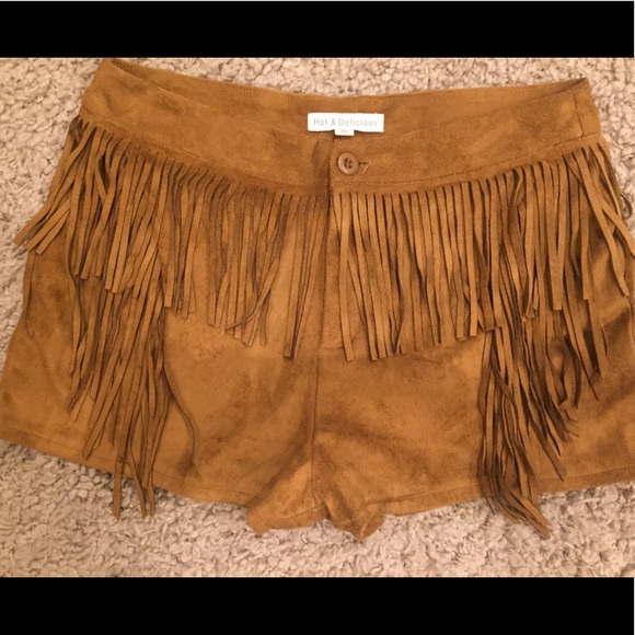 Shorts Set - Picture 3 of 5